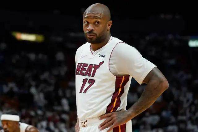 1663258756073090381.jpg PJ·塔克.jpg