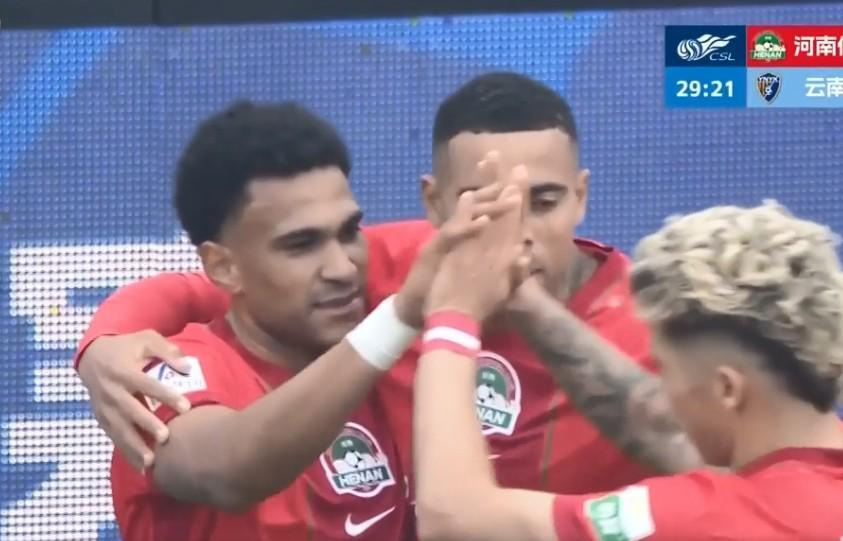 kaiyun-姆布拉：进球得益于纳萨里奥的出色跑位；在中超持球空间更多